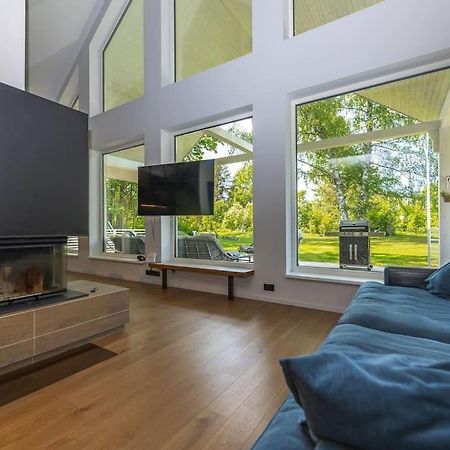 Modern Villa With Sauna & Hot Tub Hiiumaa Dış mekan fotoğraf