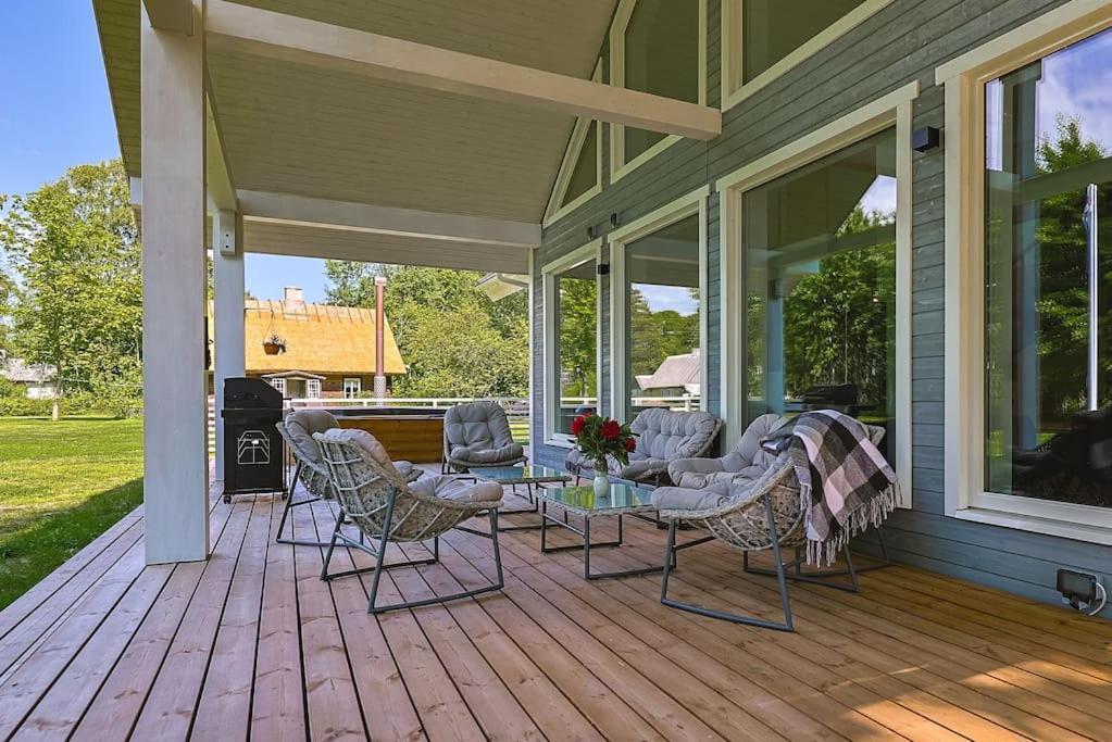 Modern Villa With Sauna & Hot Tub Hiiumaa Dış mekan fotoğraf